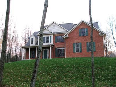 221 Timber Trl, Blanchester, OH 45107 photo 3