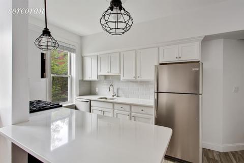 2013 Crest Rd, Forest Park, OH 45240 photo 4