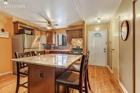 2087 Schueler Dr, Hamilton, OH 45013 photo 1