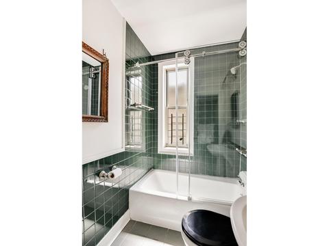 9272 Montoro Dr, Cincinnati, OH 45231 photo 11