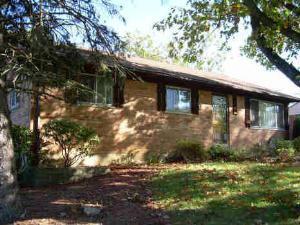 9272 Montoro Dr, Cincinnati, OH 45231 photo 3