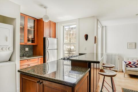 9272 Montoro Dr, Cincinnati, OH 45231 photo 8