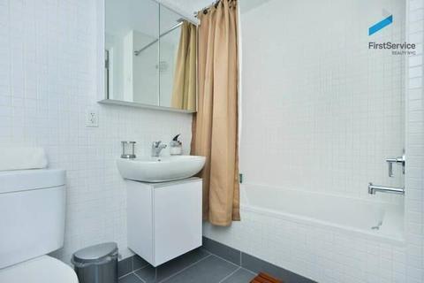 390 Walnut St, Williamsburg, OH 45176 photo 4