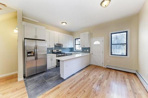 2270 Loth St, Cincinnati, OH 45219 photo 5