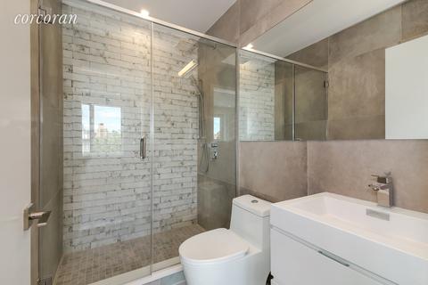 925 Lenox Pl, Cincinnati, OH 45229 photo 7