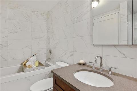 1903 Ashbrook Dr, Cincinnati, OH 45238 photo 9