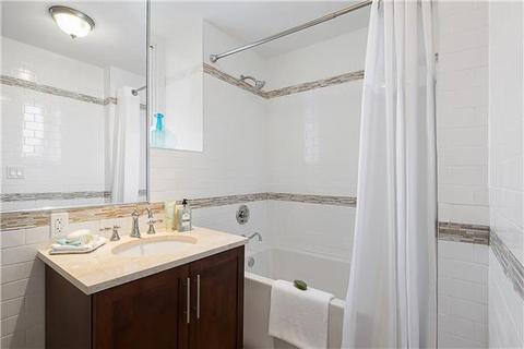 1903 Ashbrook Dr, Cincinnati, OH 45238 photo 8