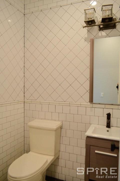 1624 Brewster Ave, Cincinnati, OH 45207 photo 9