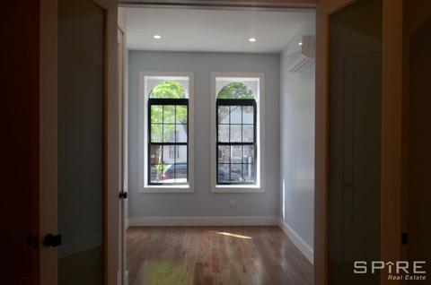 1624 Brewster Ave, Cincinnati, OH 45207 photo 4
