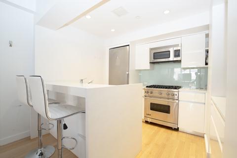 3541 Rawson Pl, Cincinnati, OH 45209 photo 1