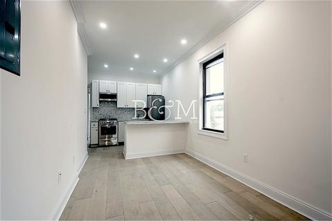 6972 Cambridge Ave, Mariemont, OH 45227 photo 5