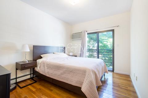 1227 Beech Ave, Cincinnati, OH 45205 photo 6