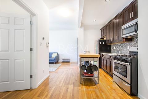 1227 Beech Ave, Cincinnati, OH 45205 photo 4