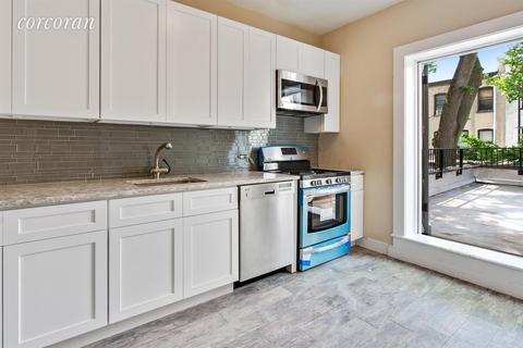 409 John St, Trenton, OH 45067 photo 1