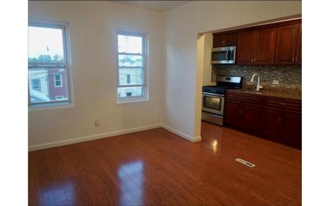 5013 Lillian Dr, Cincinnati, OH 45237 photo 2