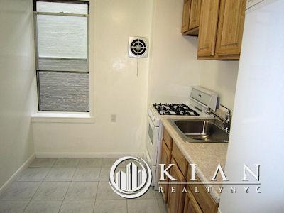 1615 Shawhan Rd, Morrow, OH 45152 photo 2
