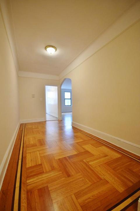 3527 Rawson Pl, Cincinnati, OH 45209 photo 5