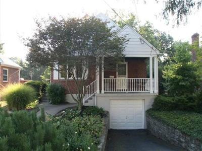 962 Summit Ave, Glendale, OH 45246 photo 3