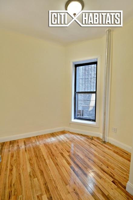 1041 Central Ave, Cincinnati, OH 45202 photo 5