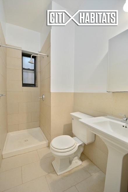 1041 Central Ave, Cincinnati, OH 45202 photo 8