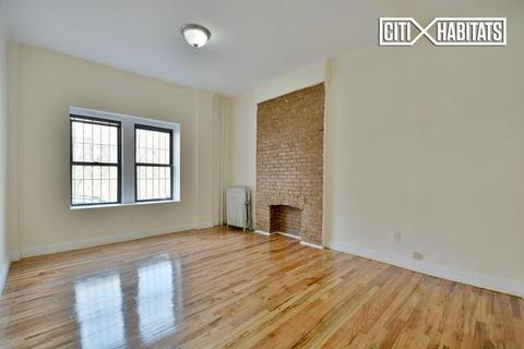 1041 Central Ave, Cincinnati, OH 45202 photo 1