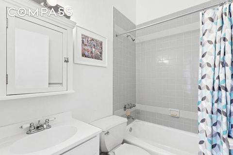36 Forest Ave, Wyoming, OH 45215 photo 7