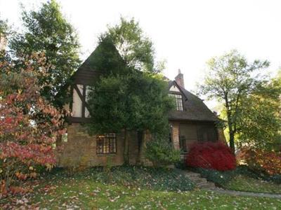 717 Avon Fields Ln, Cincinnati, OH 45229 photo 2