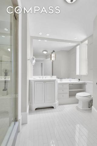 3959 Dickson Ave, Cincinnati, OH 45229 photo 9