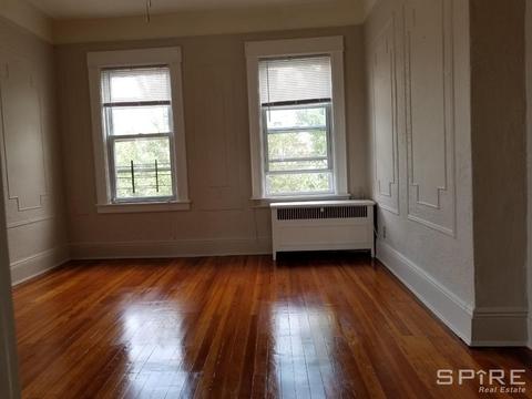 1919 Riverside Dr, Cincinnati, OH 45202 photo 12