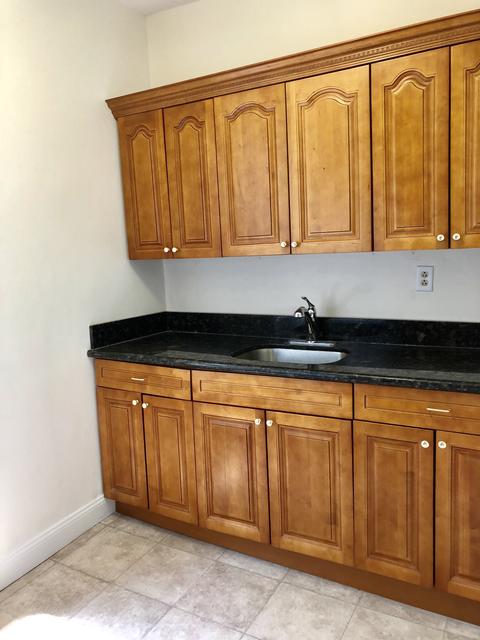 939 Auburnview Dr, Cincinnati, OH 45206 photo 6