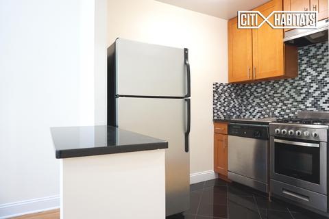 4562 School Section Rd, Cincinnati, OH 45211 photo 1