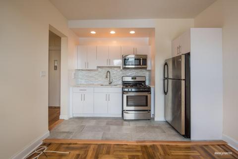 11005 Woodlands Way, Blue Ash, OH 45241 photo 9