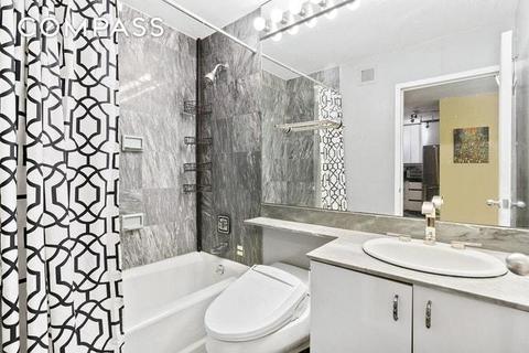 3808 Deerpath Ln, Cincinnati, OH 45248 photo 5