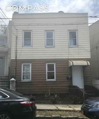 1020 Omar Pl, Cincinnati, OH 45208 photo 1