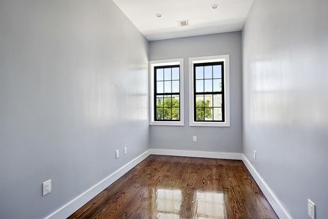 6910 Given Rd, Cincinnati, OH 45243 photo 7