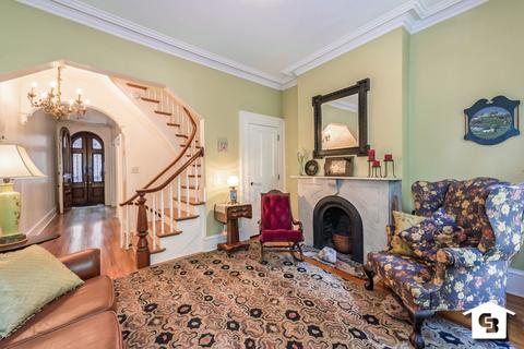 1046 Thunderbird Dr, Cincinnati, OH 45231 photo 9