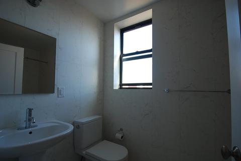 5000 Windsor Rd, Middletown, OH 45044 photo 5