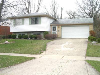 917 Smiley Ave, Forest Park, OH 45240 photo 1