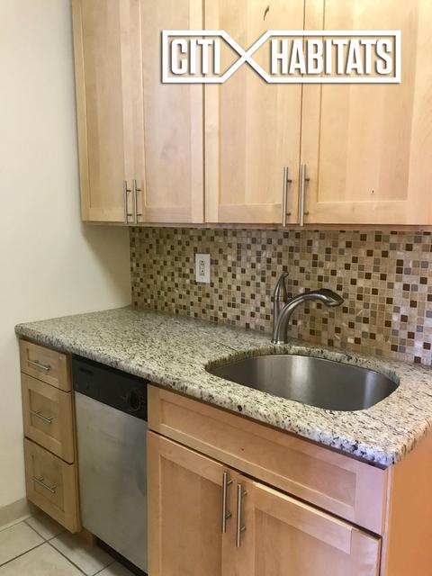 3989 Warren Ave, Fairfax, OH 45227 photo 5