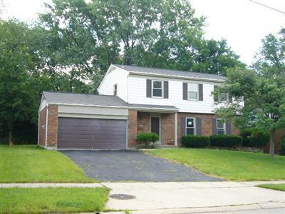 1884 Edgewater Dr, Cincinnati, OH 45240 photo 1
