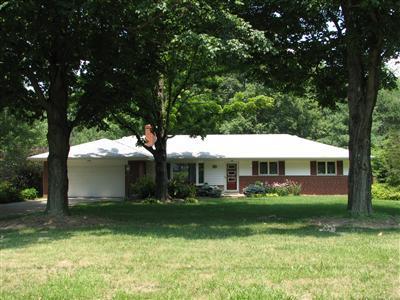 666 Fleming Rd, Cincinnati, OH 45231 photo 1