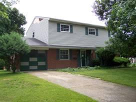 1425 Randomhill Rd, Cincinnati, OH 45231 photo 1