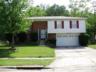 1673 Mandarin Ct, Forest Park, OH 45240 photo 1