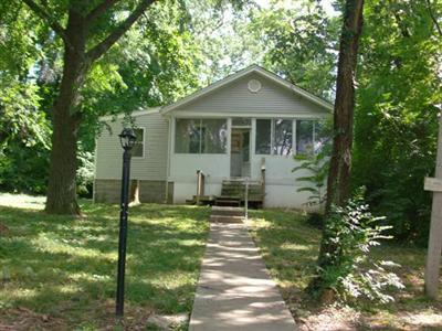 1610 Atson Ln, Cincinnati, OH 45205 photo 1