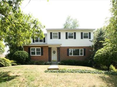 319 Forest Ave, Wyoming, OH 45215 photo 1
