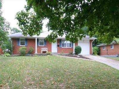 759 Danbury Rd, Forest Park, OH 45240 photo 1