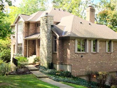 415 Bishopsbridge Dr, Cincinnati, OH 45255 photo 1