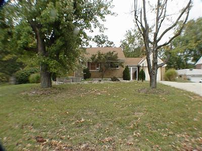 3372 Algus Ln, Cincinnati, OH 45248 photo 1