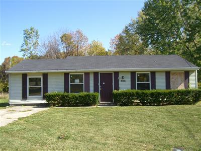 1233 Bellune Dr, Cincinnati, OH 45231 photo 1