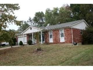 1920 Fullerton Dr, Cincinnati, OH 45240 photo 1